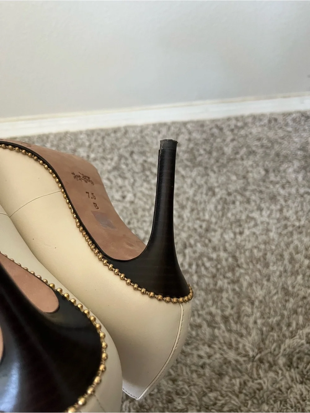 Coach Chalk Tamera Dress Nappa Chain Detail Pump Heels Women's Size 7.5 - Picture 9 of 14